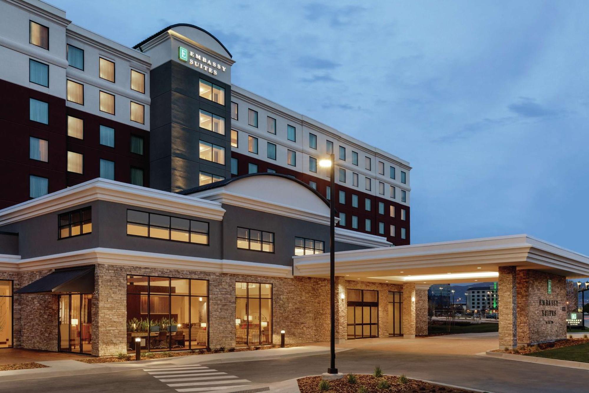 Embassy Suites By Hilton South Jordan Salt Lake City Exterior photo